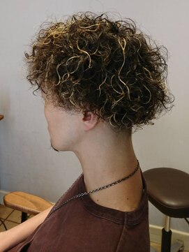 インディゴ メンズパーマ