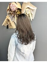 ラフィネ(Raffine)&nbsp;グレージュ/ミディアム/髪質改善カラー