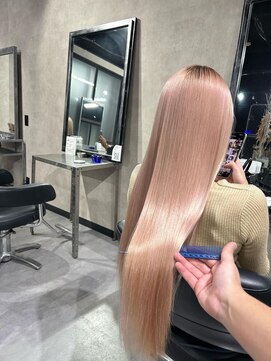 キッススワン(KISS SWAN) 札幌中央区【艶透けハイトーン】ダメージレスに仕上げます。