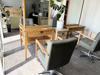 シェリー(Cherie)の写真/柔らかく落ち着いた雰囲気のプライベートサロン◇お悩みを解決してくれる技術と、居心地の良い空間が魅力。
