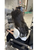 ラック(LUCK)&nbsp;レイヤーぱっつん前髪ステップボーンカットシルキー船橋/韓国