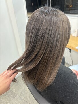 エイト 恵比寿店(EIGHT ebisu) 透明感ベージュラベンダーブラウンオリーブグレージュ