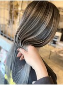 【憧れの】ミルクティーベージュのバレイヤージュ