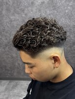 ライズ 新小岩店(RISE)&nbsp;オールバックパーマ/フェード/極道パーマ