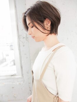 ヘゼリヒ(gezellig)の写真/【天神駅徒歩5分】繊細な技術と厳選薬剤で驚くほど自然なストレート♪ダメージレスな縮毛矯正が人気◇