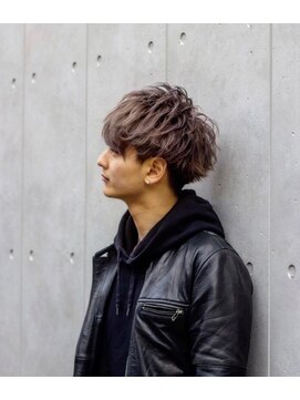 ライズ 渋谷店(RISE) 【代表カラー】束感ツーブロックマッシュ!