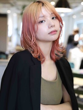 カメリア 小岩(camellia) ミディアムウルフ