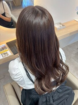 ルーチェココ ブラン(Lu'ce coco blanc) ナチュラルブラウンロング×ゆるカールハイライトカラー