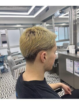 ダムディートウキョウ 関内店(DAMDEE TOKYO) 成熟した雰囲気を引き立てる、テーパーフェード