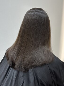 ジーナ 吉塚(Zina) ダークグレージュ【福田れん】吉塚美容室 髪質改善 箱崎 博多