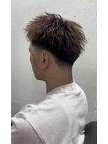 ピア ヤクイン(Pia Yakuin) スパイキーショート/テーパーフェード/メンズショート