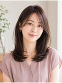 自然なまとまりセミロング