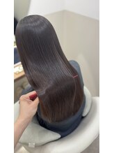 レイ バイ ブルーム(RAY BY BLOOM)