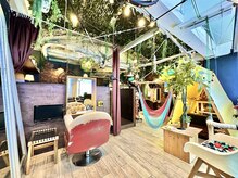 カシータ(casita)の雰囲気（ハンモックやテントがある森の中にいるような開放的な空間♪）