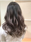 スケルトングレージュ×グラデーション w/u岸野