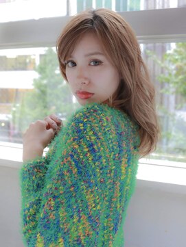 ルティア(Lutia) 流しバング ダブルカラー アッシュベージュ★★