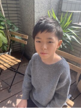 ダブル(W) 【hair salon W】小学生2ブロックショート