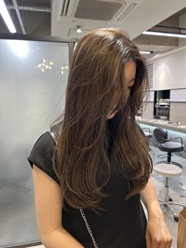 リリー(Lilley) 【lilley 稲永麻衣】レイヤーカット+グレージュ+天神韓国ヘア