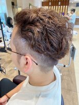 グランデュール 焼津店(GRANDEUR)&nbsp;フェード、メンズ、パーマ、刈り上げ、ブラウンカラー