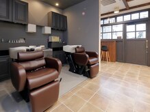 ヘアーベル(HAIR.Belle)の雰囲気(リラックスできるバックシャンプーブース)