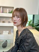 クルー(Creww KYOTO) 【フェイスレイヤー】外ハネミディアムショート