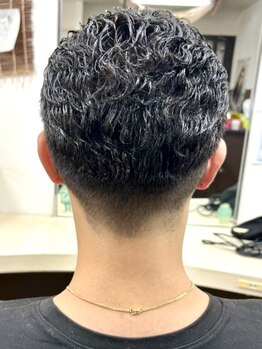 ヘアー デザイン アリス 都賀店(Hair Design alice)の写真/清潔感を求める方に◎【髪質改善/カラー/ハイライト/縮毛矯正/ヘッドスパ/メンズ/パーマ/白髪ぼかし/都賀】