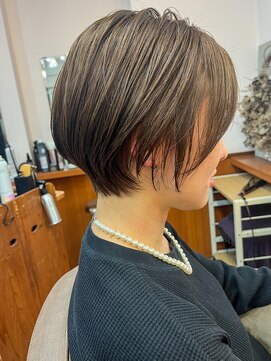 アコット(HAIR SALON ACOT) 大人かわいいショートスタイル【カット×イルミナカラー】