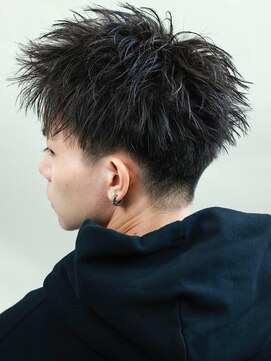 リップス 立川(LIPPS) シャープケアリメイクでアップバング!