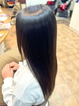 ヘアーアンドメイク カズヨ(Hair&Make CAZUYO) 艶髪クセストパー