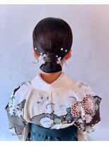 タクミ(Takumi)&nbsp;ツヤツヤタイトシニヨン