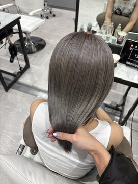 ルクス(Luxs) ブリーチありダブルカラー/シルバーベージュ