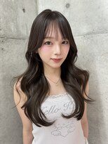 ロンド レア 天神大名店(Lond Le’a) 暗めカラー/デザインカラー/フェイスフレーミング/ミディアム