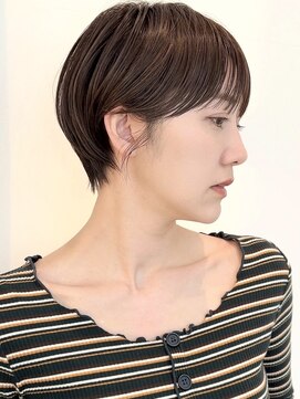 アルティファータ(artifata) ショートヘアショートボブ縮毛矯正白髪ぼかし表参道青山30代