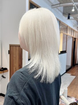 ミミ ブランシェ(Mimi Branche) ☆髪質改善/ブリーチ/ダブルカラー/縮毛矯正/インナーカラー