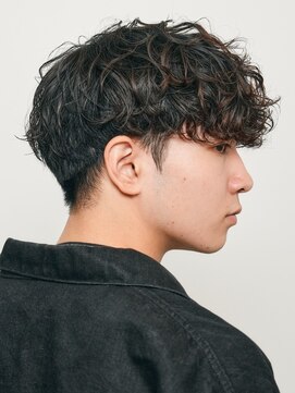 フィフスパーク(fifth PARK) 渋谷スペインカールツイストパーマフェードフリンジカット強め