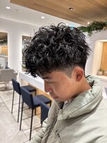 ステアケース 武蔵小杉店(stair:case) 初パーマにおすすめ!強すぎず緩すぎずのシャドウパーマ