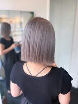 ダブル アンダーバー サロン(W_SALON) 【W_SALON 河原町】シルバーグレージュ