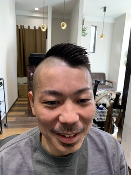 バンズヘアーファミリー(Ban.s Hair Family) 震災刈り