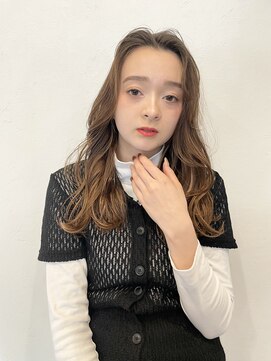 ブレス 横浜(bless) エギョモリ ヌーディベージュ ハイライト かきあげバング