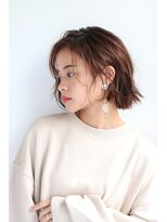 テラス 箕面小野原(Terrace) 大人可愛い20代30代40代50代小顔ウルフレイヤー丸みショートボブ