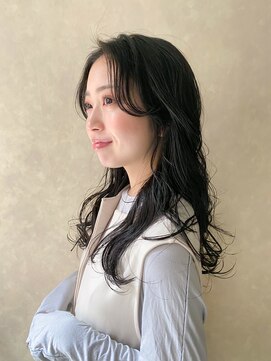 アム(amu) 黒髪ロング×ロングレイヤー×デジタルパーマ/コテ巻き風パーマ