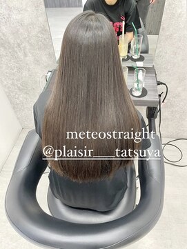 プレジールバイラファブリック(PLAISIR by LA FABRIQUE) PLAISIR/佐々木 メテオストレート 美髪縮毛矯正 草加