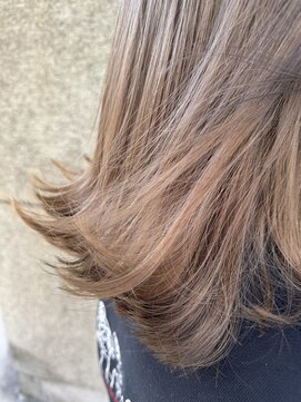 サル(saru) #切りっぱなし × #ピンクベージュ