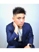 クオンヒール(QUON HEAL)&nbsp;フェードカットニュアンスパーマフェザーパーマサーフカールｕ