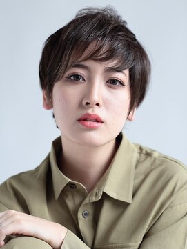 スピン ヘアー 烏丸店(Spin hair) タイトなシルエットの【マニッシュショート】