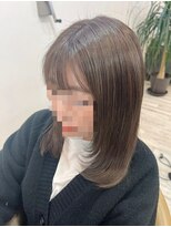 フゥカ 売市店(fuka)&nbsp;顔まわりレイヤースタイル×オリーブグレージュカラー　八戸