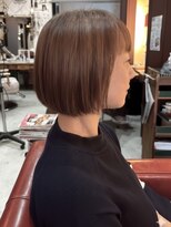 アンティカザサロン(antiqua THE SALON)&nbsp;ショートボブ ブラウンベージュ 透明感カラー 顔周りカット 美髪