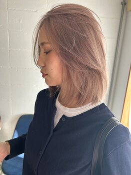 BRIDGE HAIRの写真/ダメージレスな「ケアブリーチ」で髪を労りながら旬のスタイルへ♪ダメージレスに透明感を引き出します◎