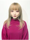 レイヤーカット ミルクティベージュ ロングウルフカット