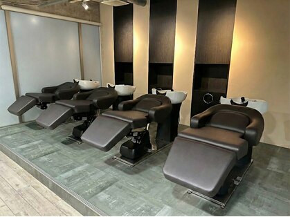 ヘアーアンドメイク ファット(Hair&Make PHAT)の写真